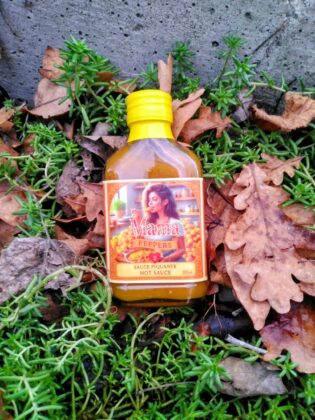 Hot Sauce 3/10 Mama Peppers 100ml